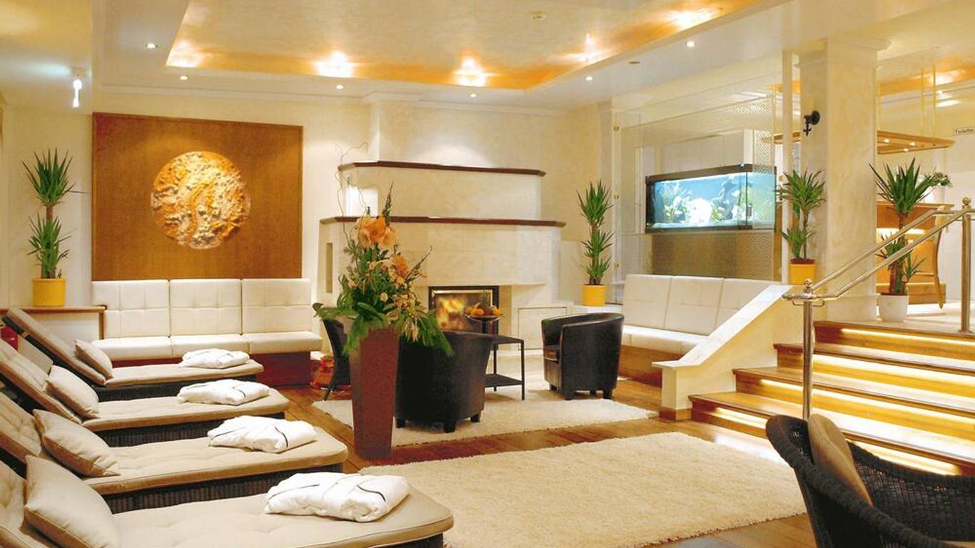 โรงแรมฮันเซออาทิเชอร์ โฮฟ