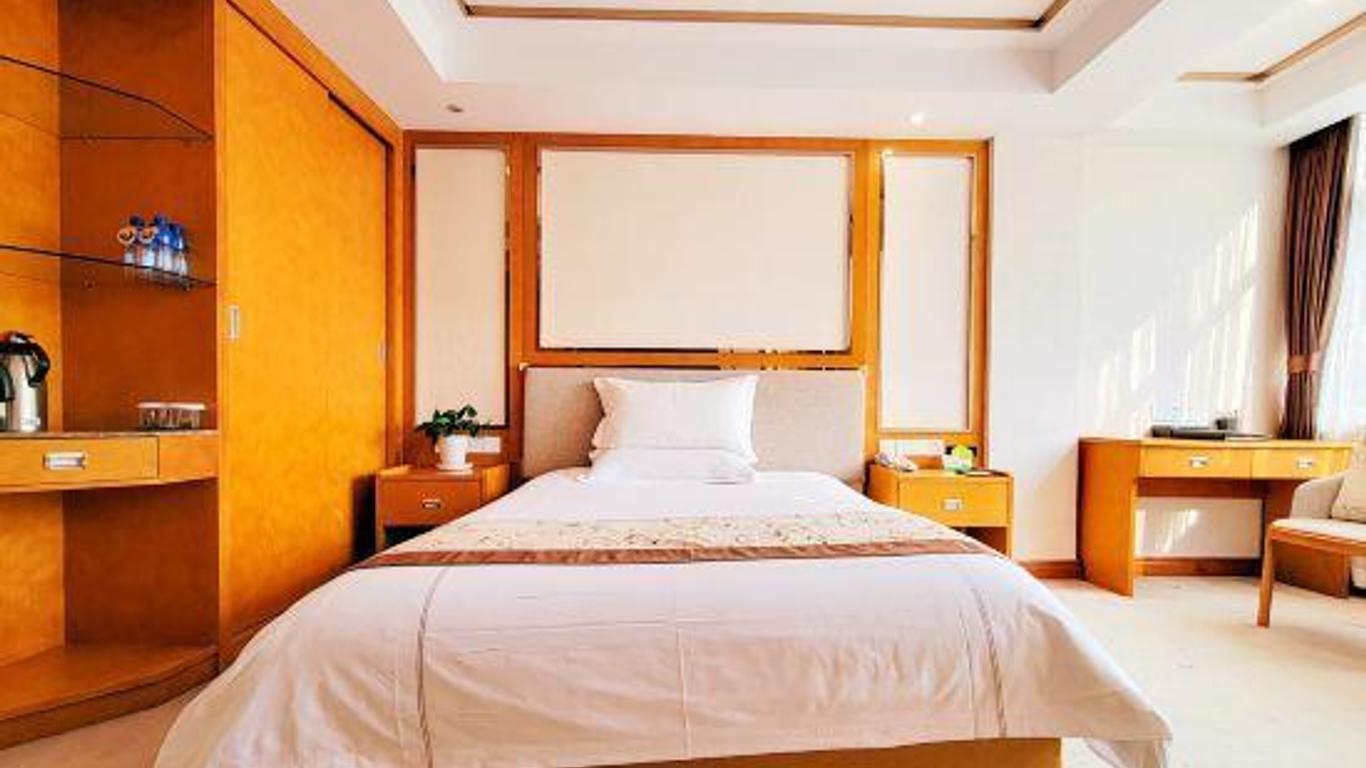 Phoenix Garden Hotel