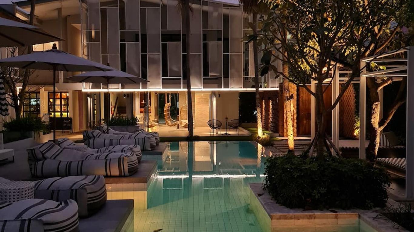 โรงแรมรอยัล วิว รีสอร์ท เชียงใหม่