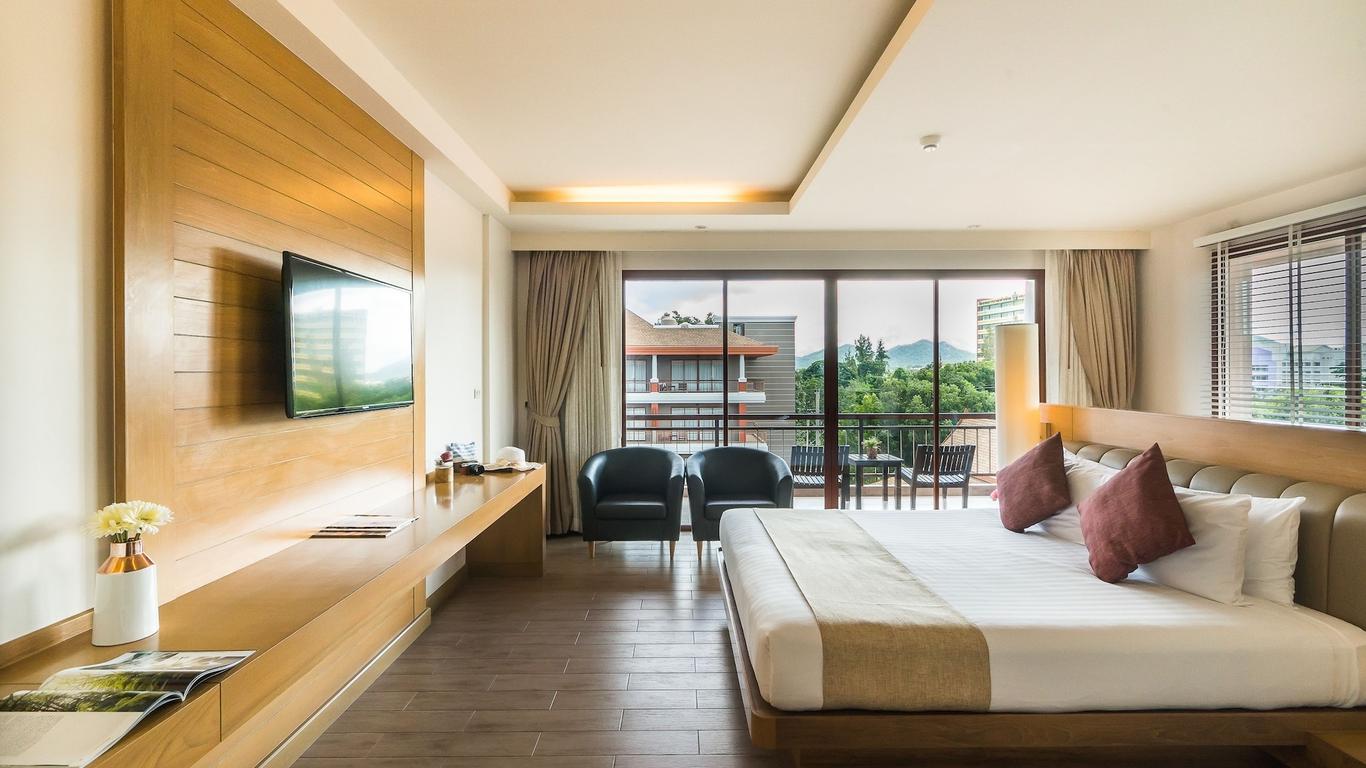 โรงแรมไอเรสท์