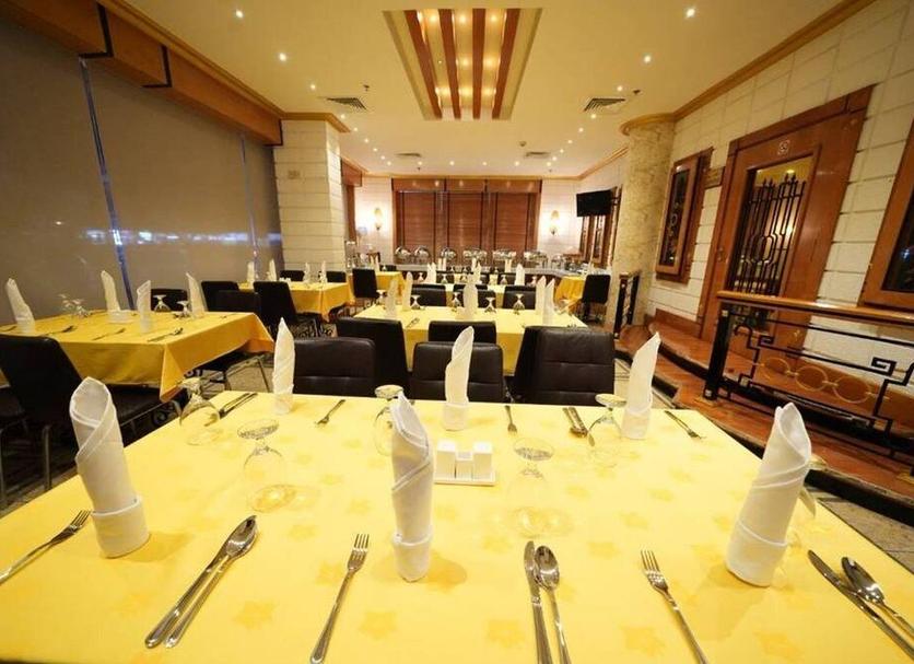 ร้านอาหาร รูปภาพ