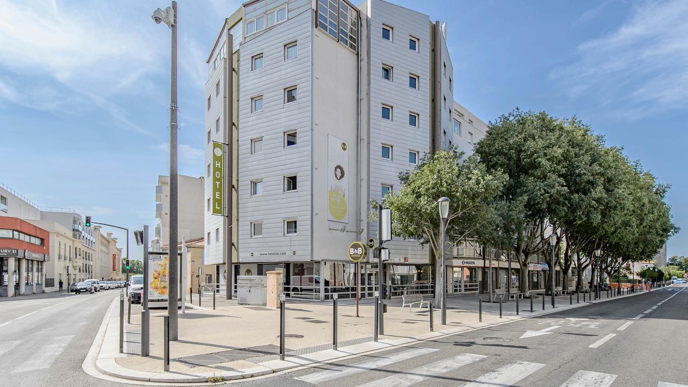 B&B โรงแรม Nîmes Centre
