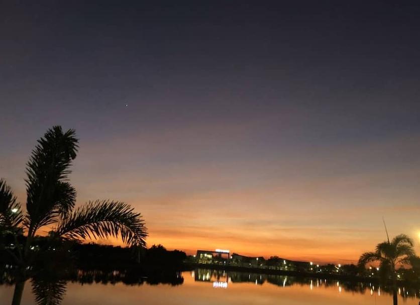 วิวภายนอก รูปภาพ