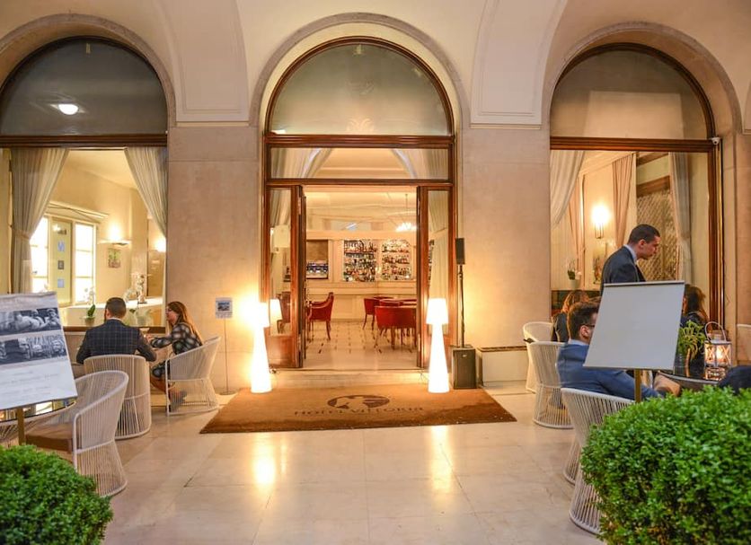 ล็อบบี้ รูปภาพ