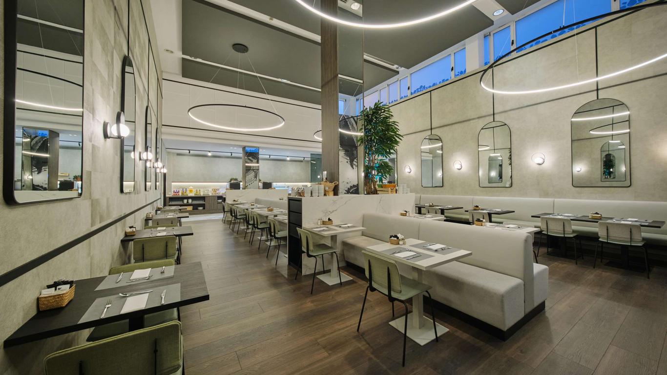โรงแรม 1881 Madrid Ventas