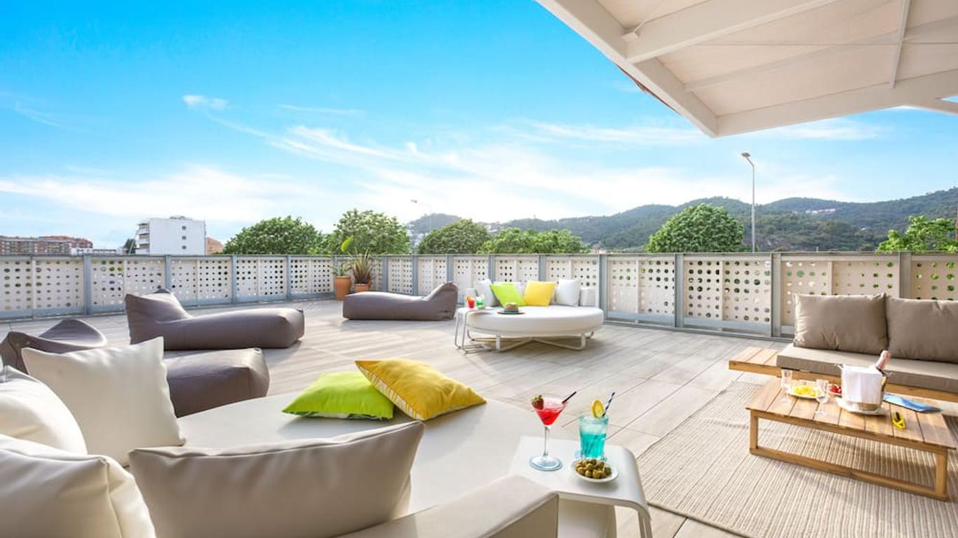 โรงแรม Sumus Hotel Monteplaya & Spa 4S - สำหรับผู้ใหญ่เท่านั้น