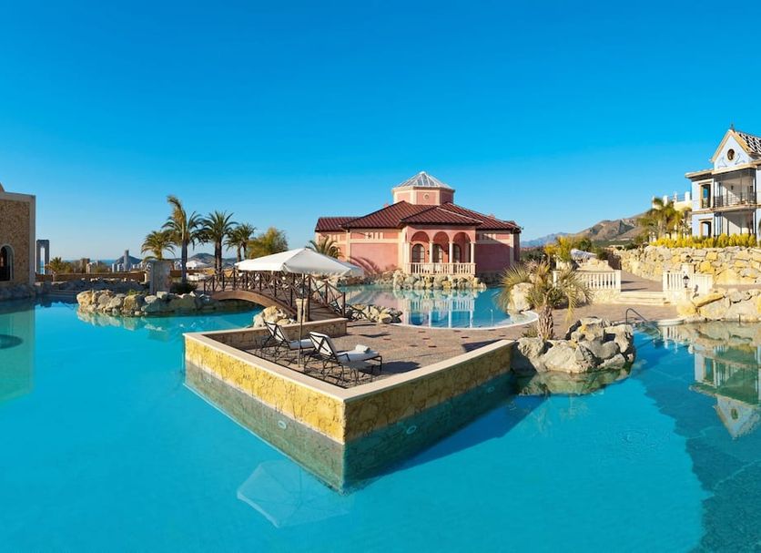 สระว่ายน้ำ รูปภาพ