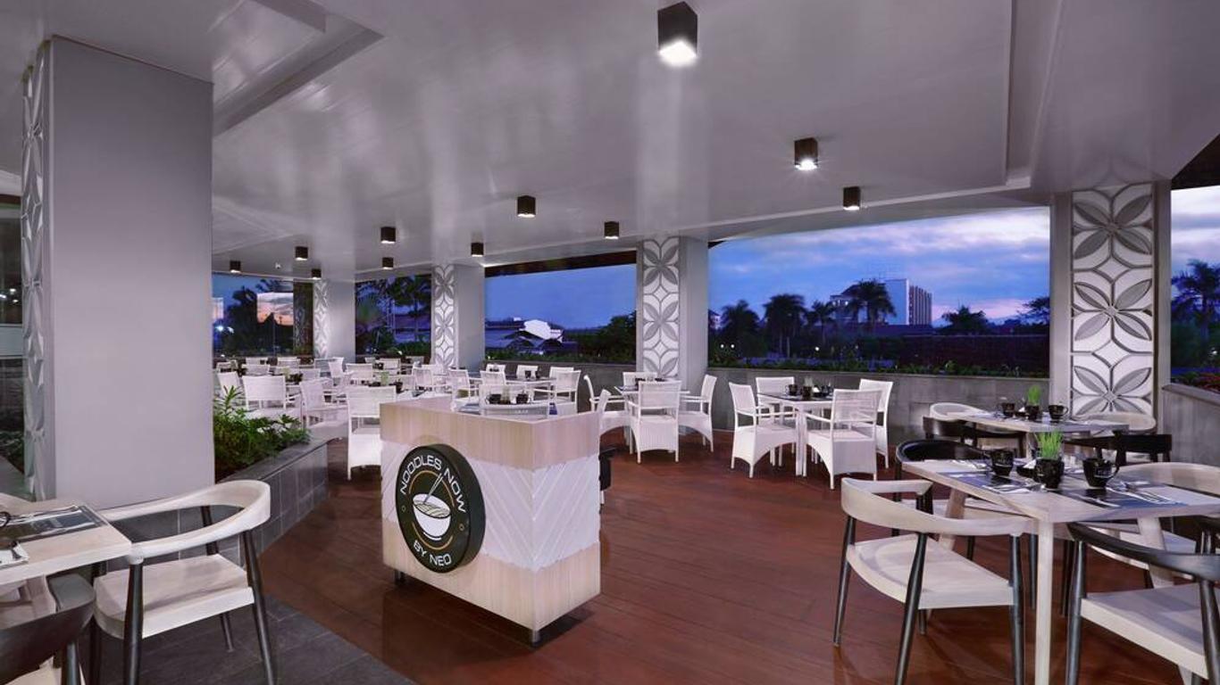 โรงแรมนีโอ+ มาลิโอโบโร บาย แอสตัน