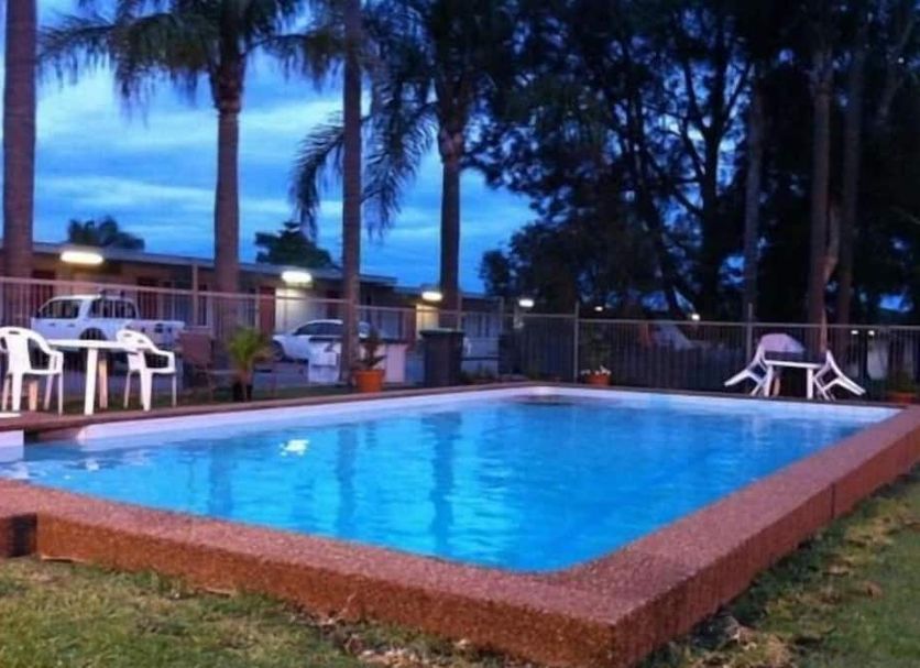 สระว่ายน้ำ รูปภาพ