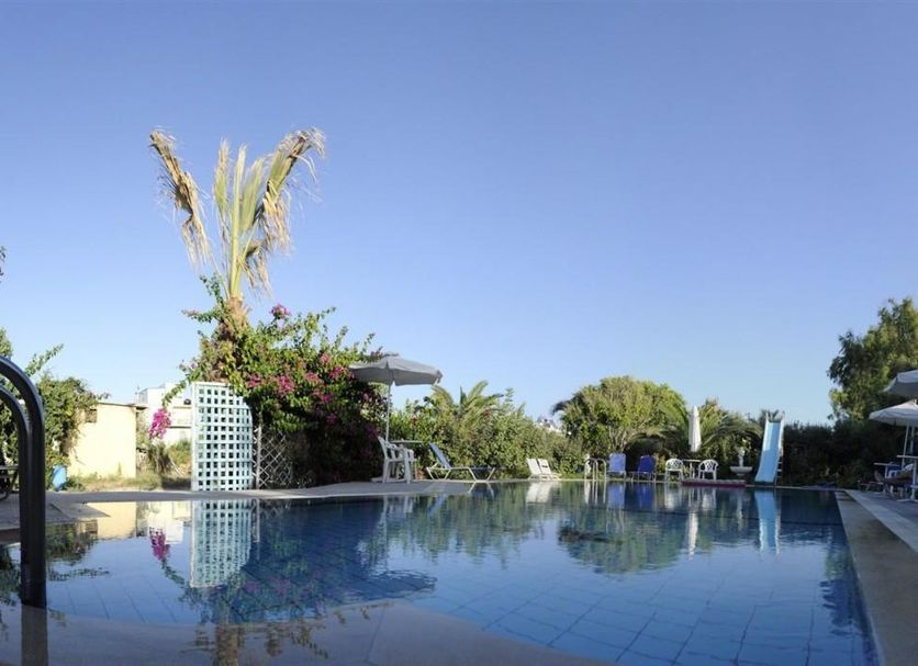 สระว่ายน้ำ รูปภาพ