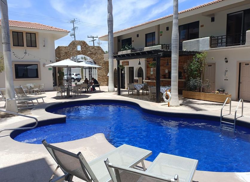 สระว่ายน้ำ รูปภาพ