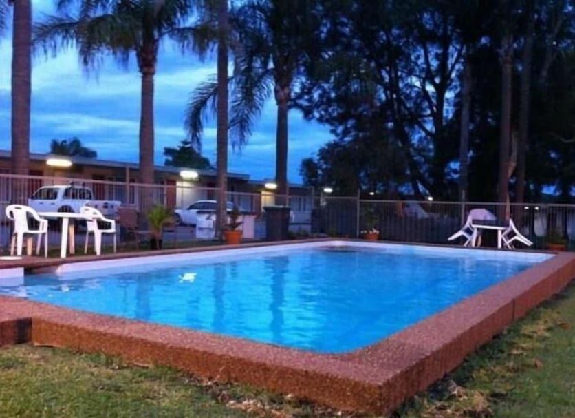 สระว่ายน้ำ รูปภาพ