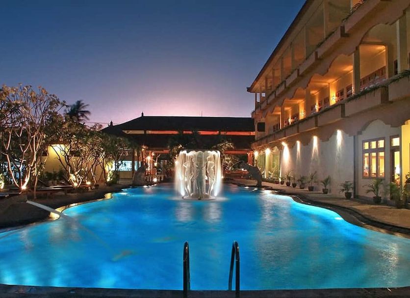 สระว่ายน้ำ รูปภาพ