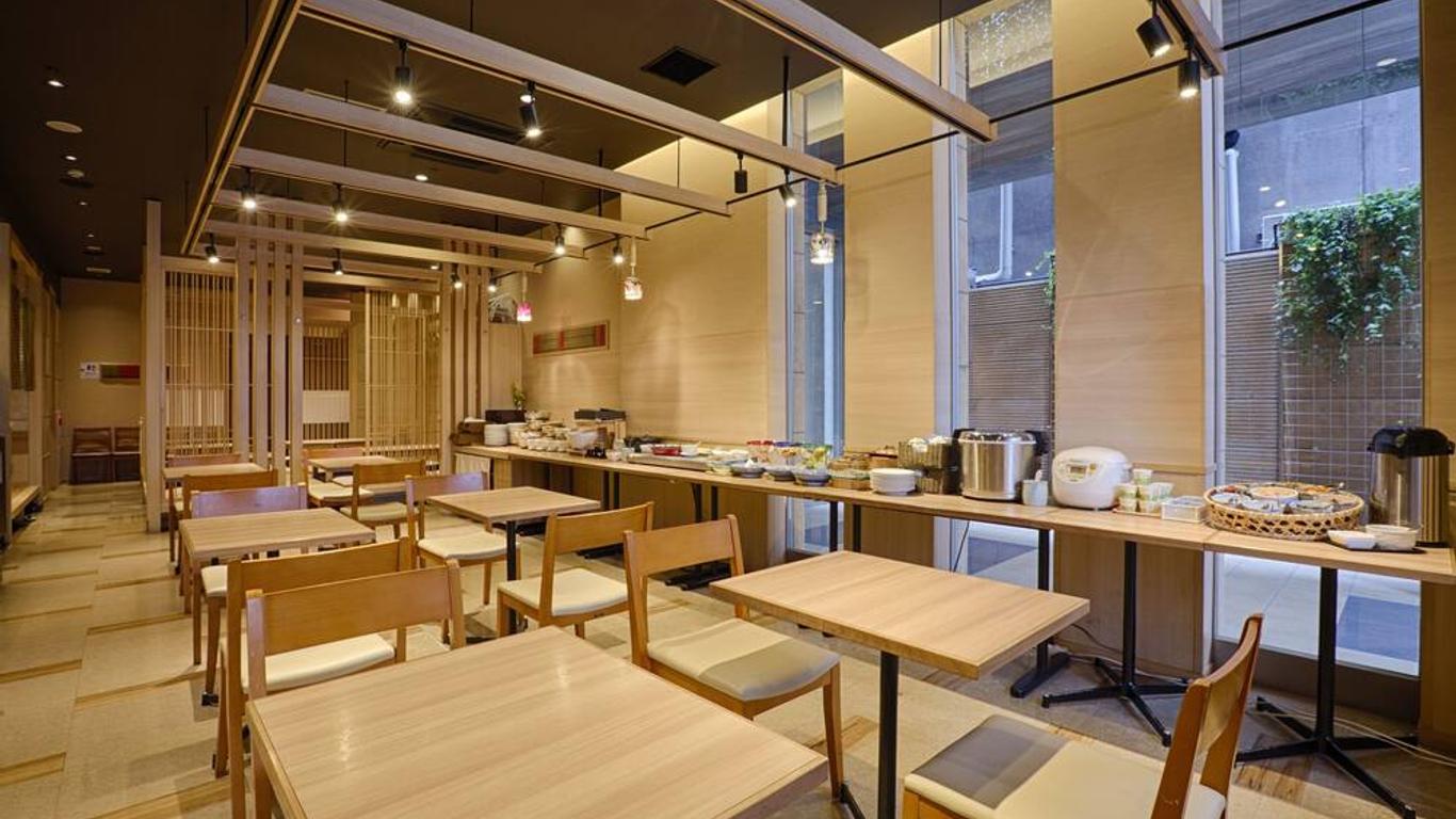 โรงแรมฟอร์ซา ฮากาตะเอกิ ชิกูชิ - กูชิ