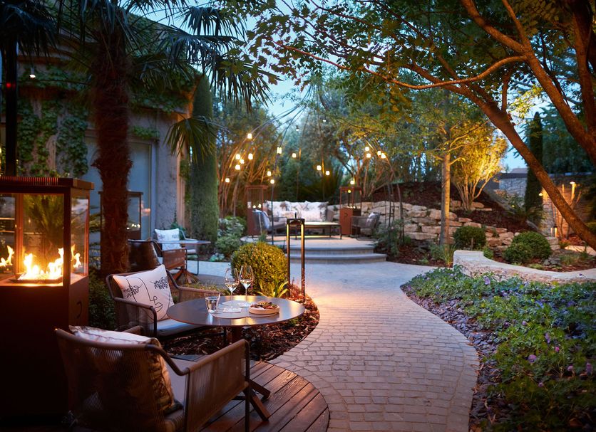 ลาน รูปภาพ