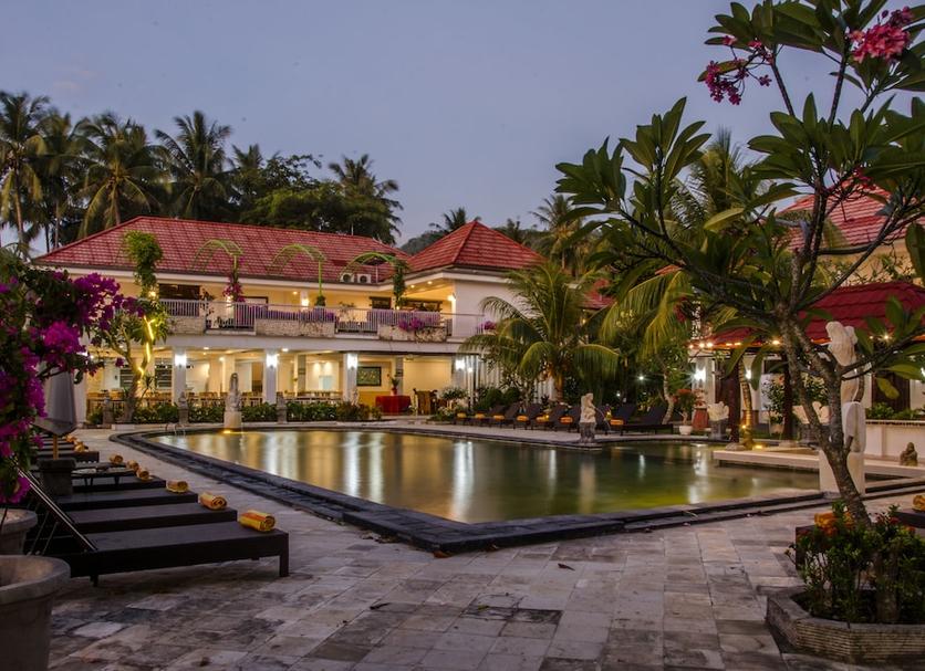 สระว่ายน้ำ รูปภาพ