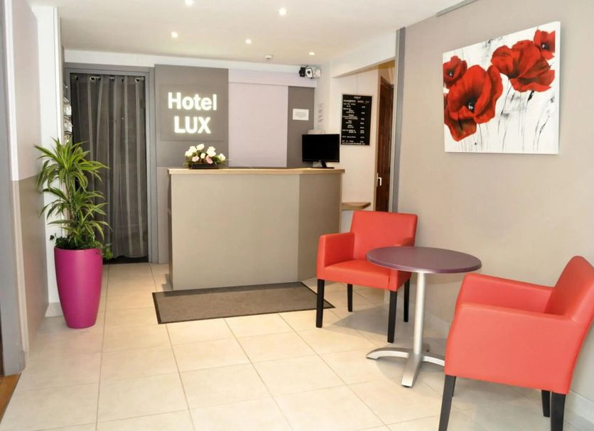 แผนกต้อนรับส่วนหน้า รูปภาพ