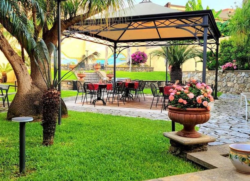 ลาน รูปภาพ