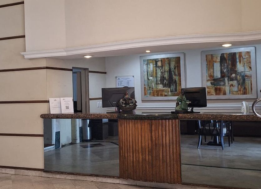 แผนกต้อนรับส่วนหน้า รูปภาพ