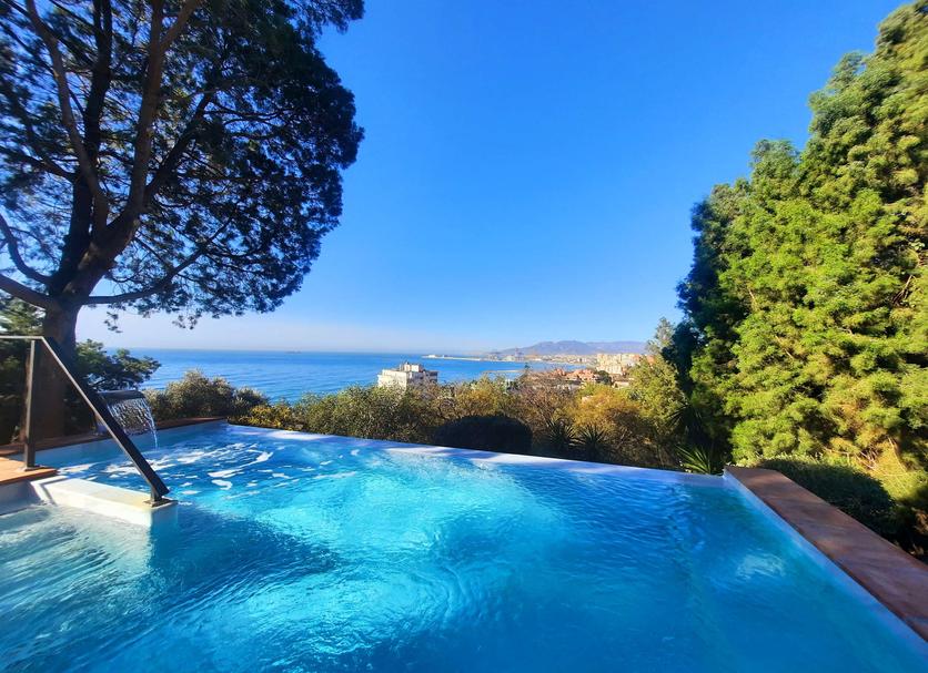 สระว่ายน้ำ รูปภาพ