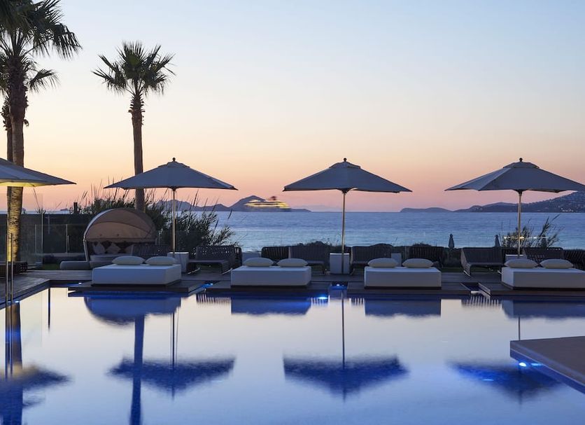 สระว่ายน้ำ รูปภาพ