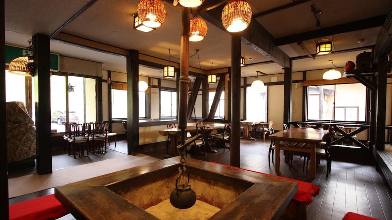 ชิคิโนะยาโดะ คาวาฮิโระ