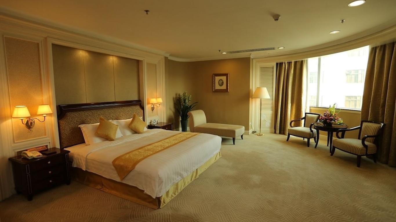 โรงแรมอไจล์