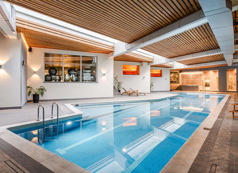 สระว่ายน้ำ รูปภาพ