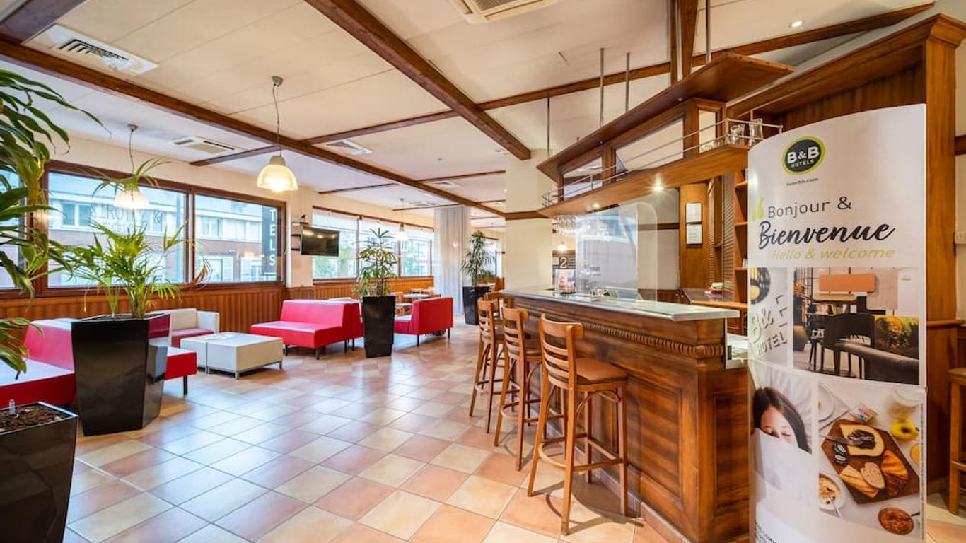 B&B โรงแรม อาเมียงซ์ เซ็นทร์ คาเธดราล