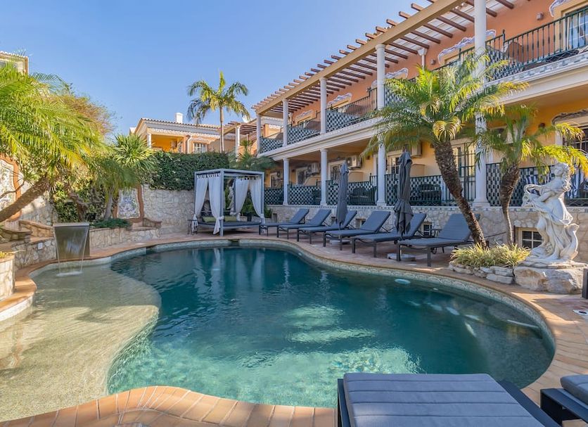 สระว่ายน้ำ รูปภาพ