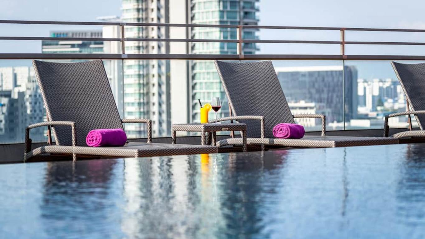 โรงแรม Traveltine