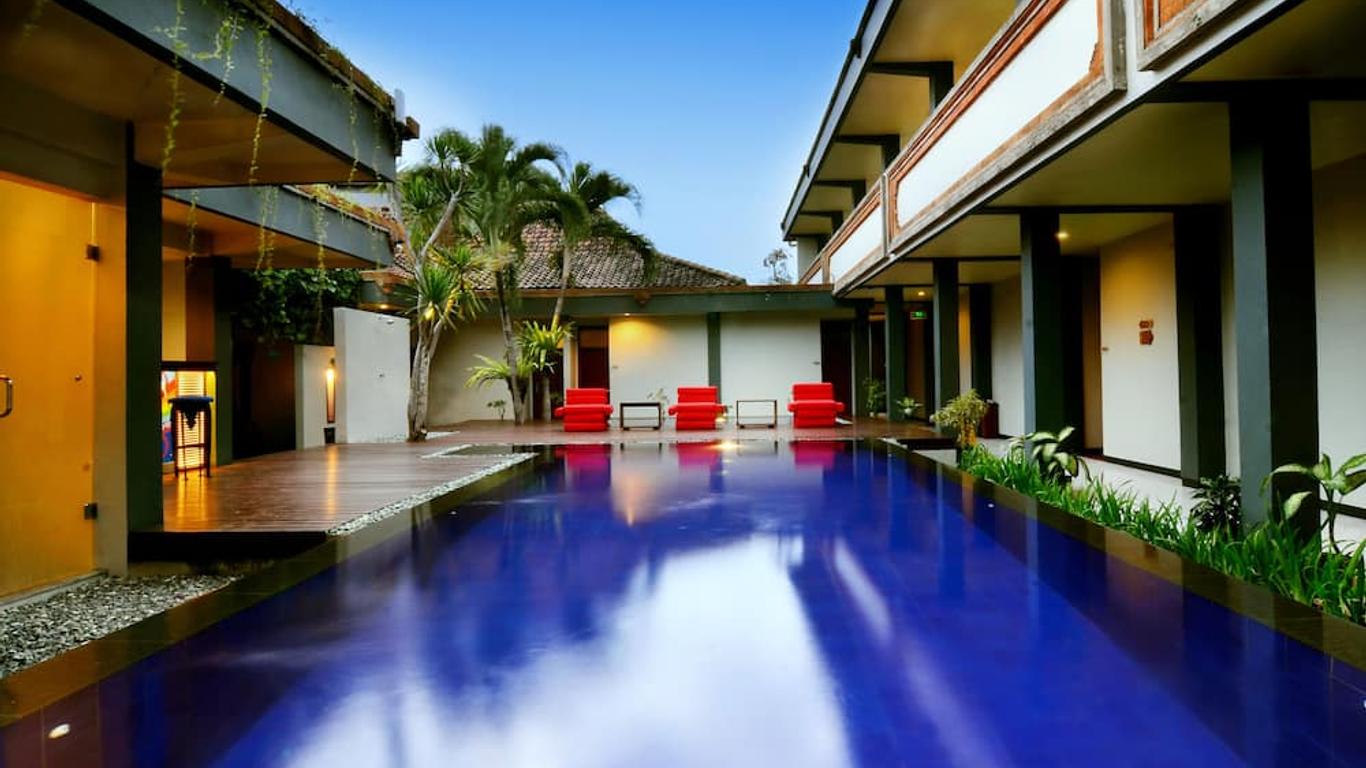 โรงแรมเดอะยานิ