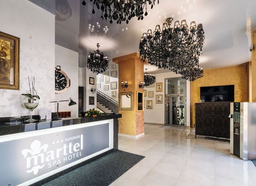 แผนกต้อนรับส่วนหน้า รูปภาพ