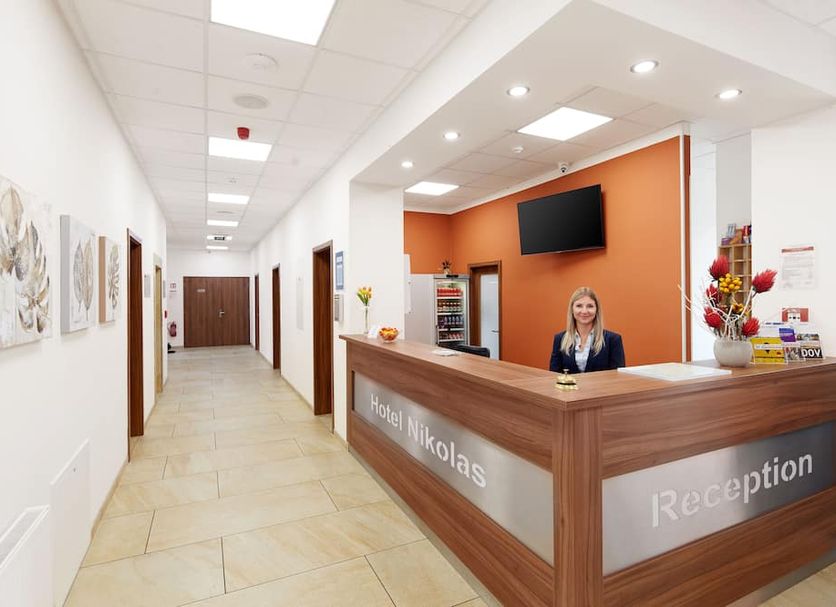 แผนกต้อนรับส่วนหน้า รูปภาพ