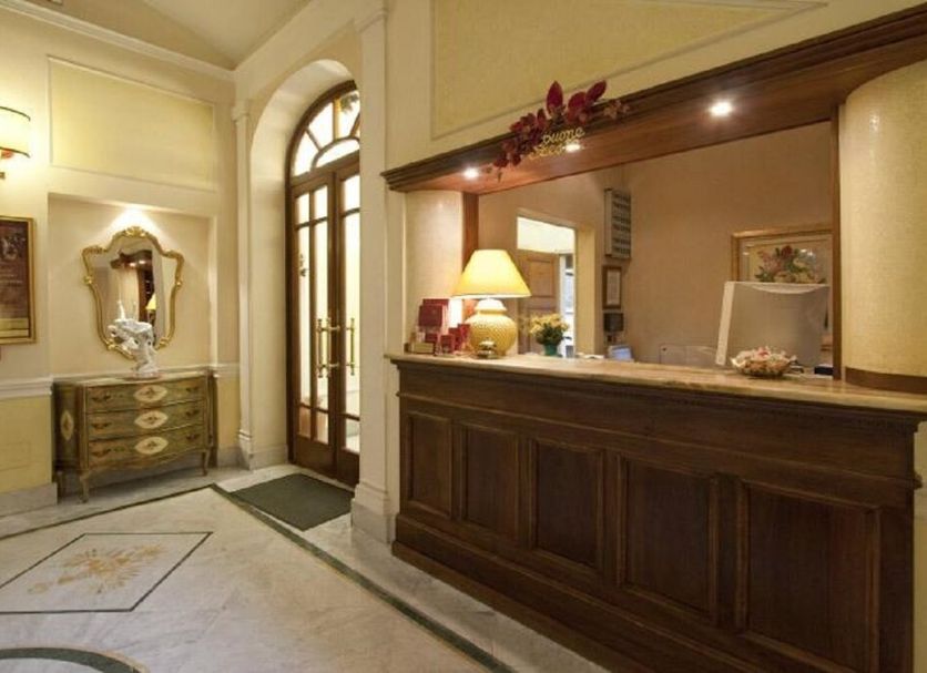 แผนกต้อนรับส่วนหน้า รูปภาพ