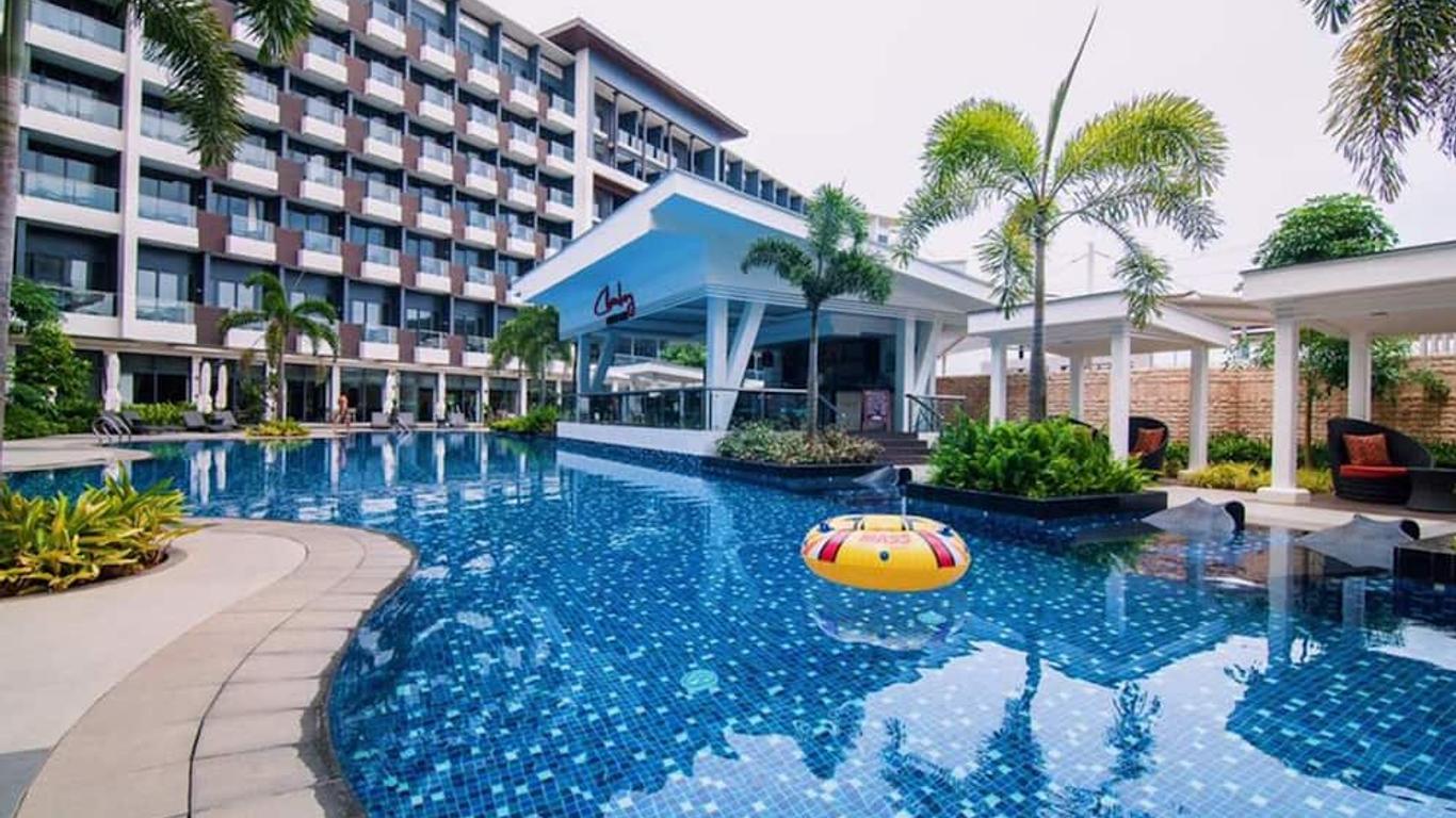 โรงแรมซาวอย โบราไกย์ นิวโคสต์
