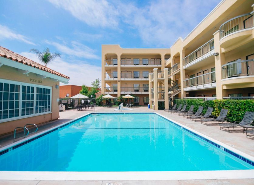 สระว่ายน้ำ รูปภาพ