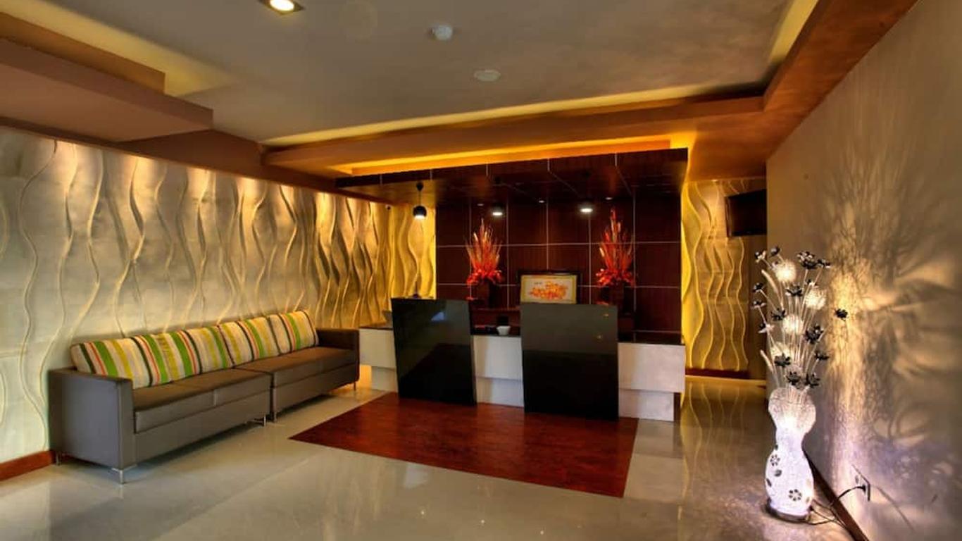โรงแรมซันรอยัล