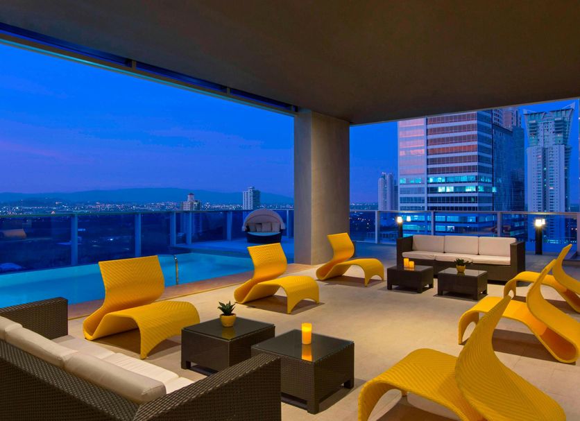 สระว่ายน้ำ รูปภาพ