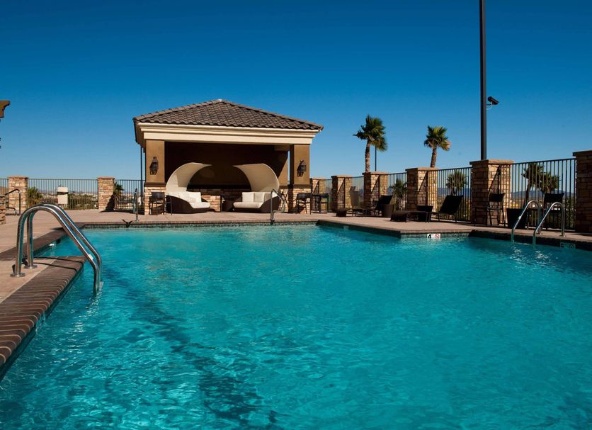 สระว่ายน้ำ รูปภาพ