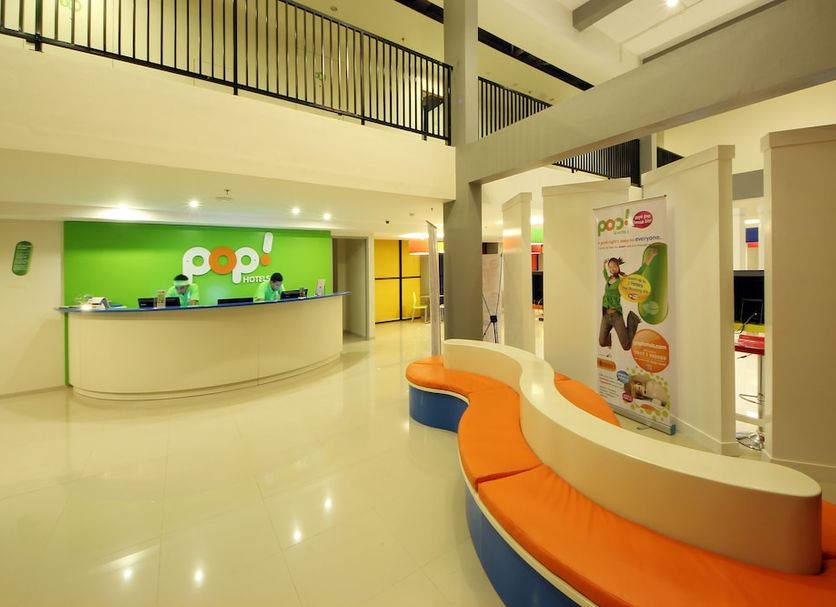 แผนกต้อนรับส่วนหน้า รูปภาพ