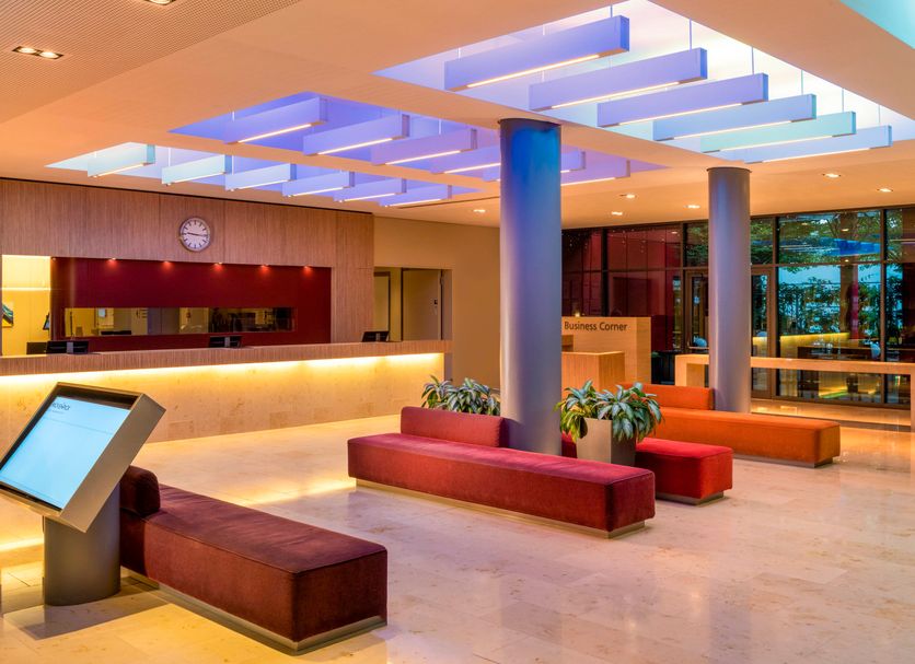 ล็อบบี้ รูปภาพ