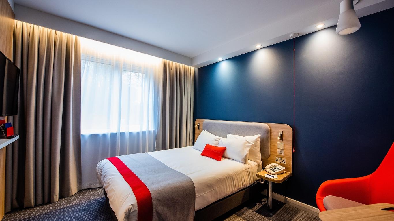 โรงแรม ฮอลิเดย์ อินน์ เอ็กซ์เพรส แคนเทอร์เบอรี บาย IHG