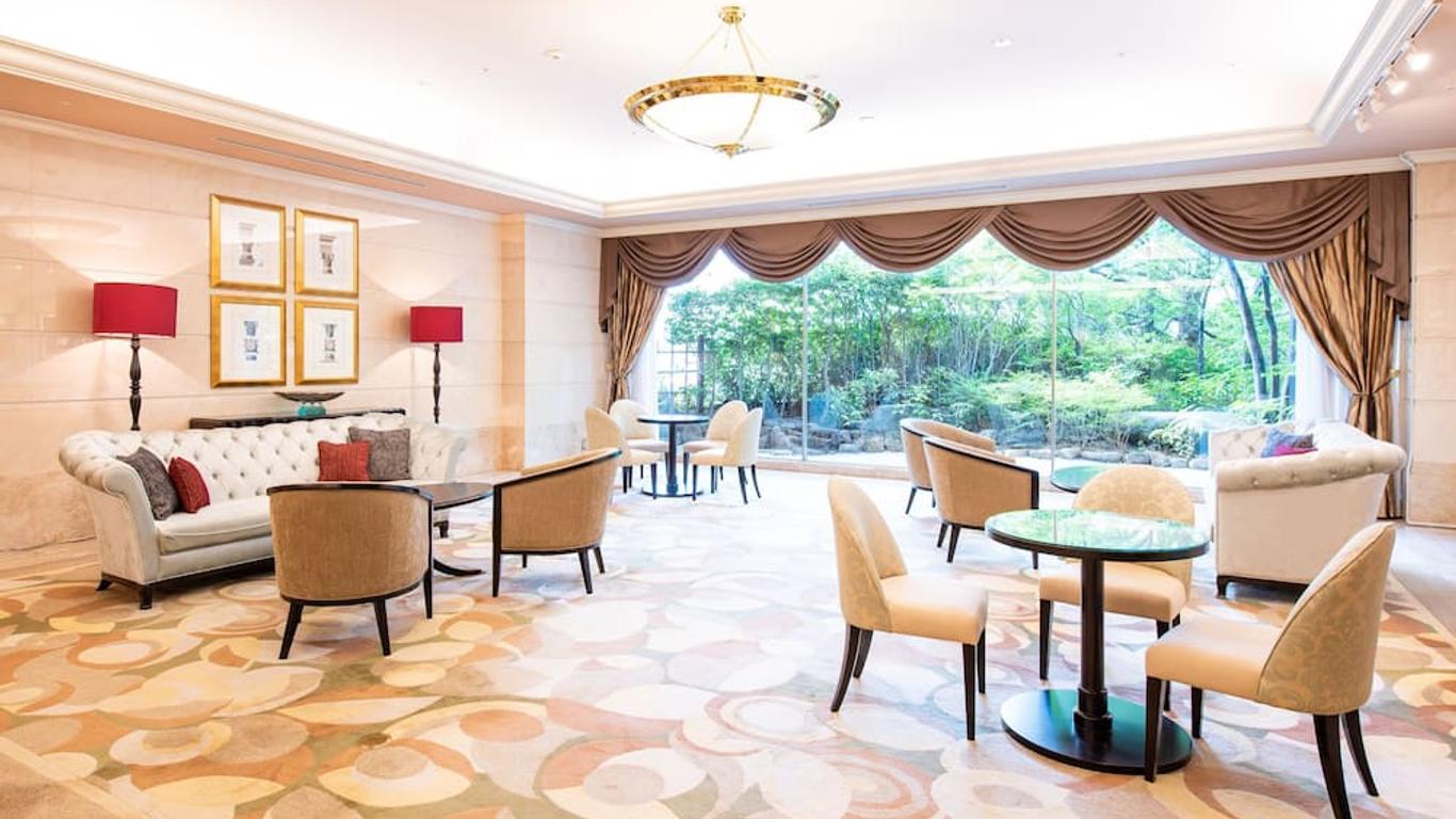 โรงแรม คาเด็นซา ฮิคาริเกาคา
