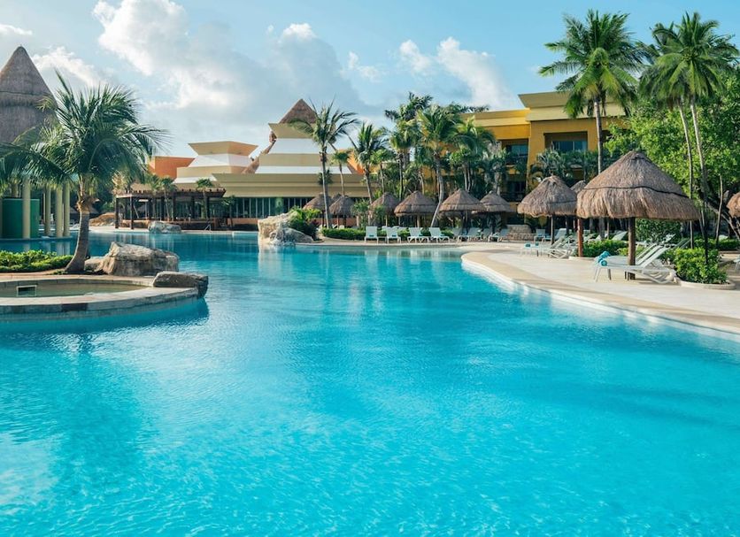 สระว่ายน้ำ รูปภาพ