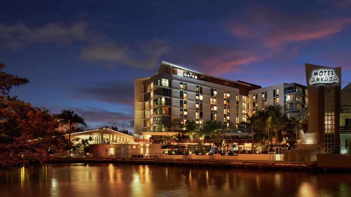 โรงแรมเดอะเกตส์ เซาท์บีช - ในเครือดับเบิลทรีบายฮิลตัน