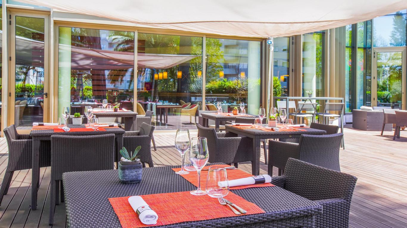 โรงแรม Crowne Plaza Porto บาย IHG