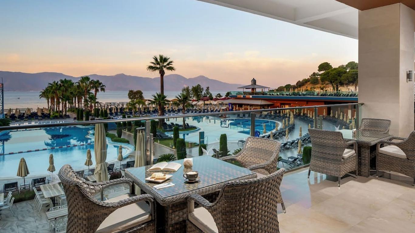 Liberty Kuşadası - ทั้งหมดรวมในการสำรอง