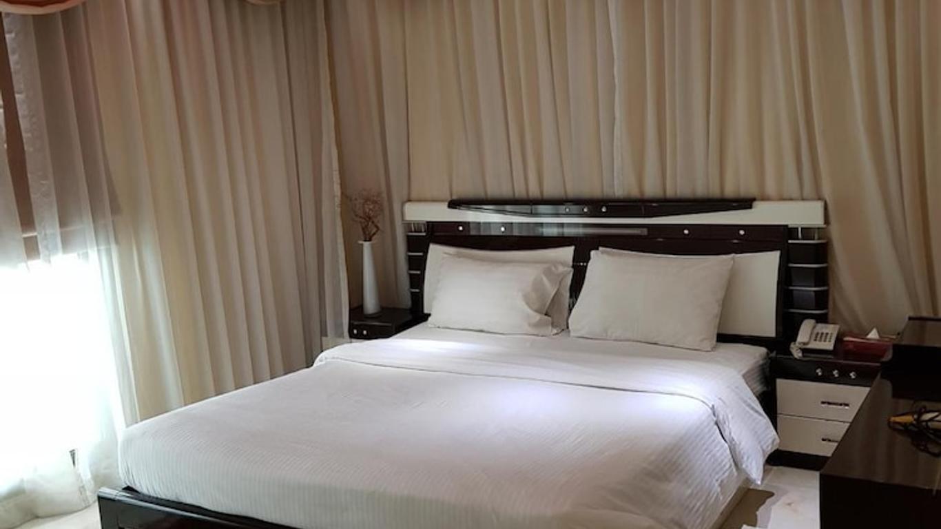 โรงแรมอัลจาซีรา อพาร์ทเมนท์ แอลแอลซี