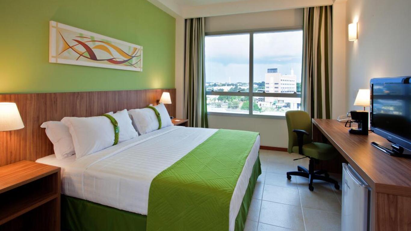 โรงแรมฮอลิเดย์ อินน์ มานาอุส บาย IHG